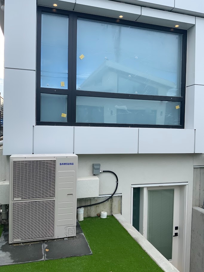 Large Samsung outdoor condenser installed at a modern Vancouver home by Western Pacific HVAC